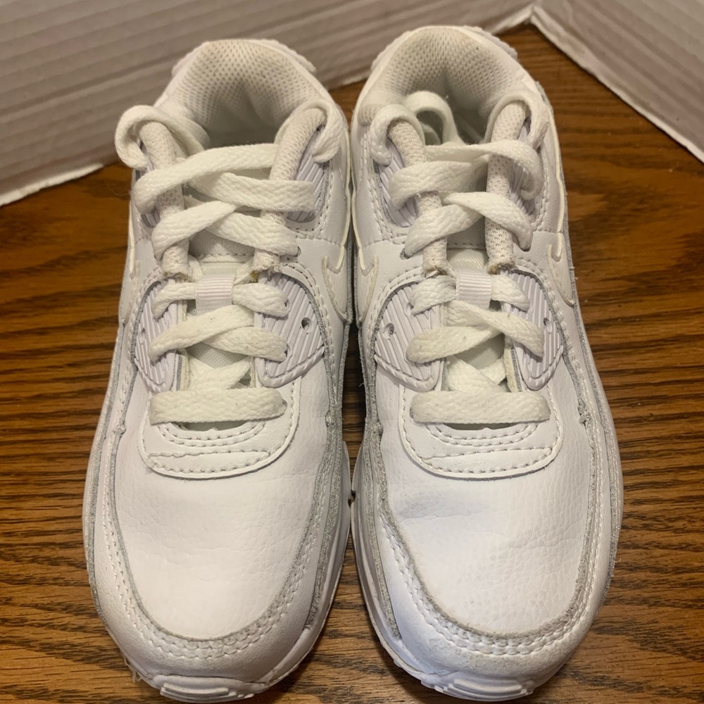 Nike Kids size 12C Air Max White Sneakers Classic Cool hip hop Fun Unsex Casual - Picture 2 of 9